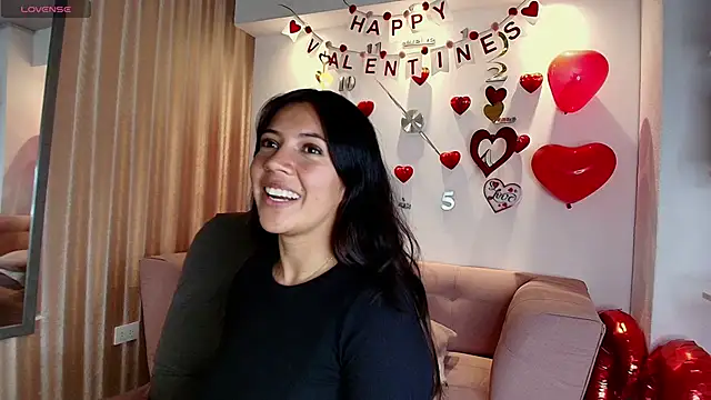 KamyGlam online show from February 2026 08:00:02 PM