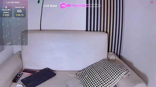 Snapshot of Marnie_Gray chatting on December 2025 03:52:01 AM Marnie Gray online show from December 2025 03:52:01 AM