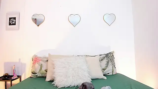 julialex  online show from February 2026 07:14:02 PM