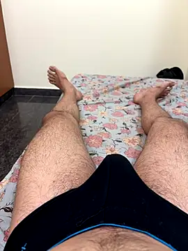 Snapshot of SentScruples chatting on November 2025 06:34:02 PM SentScruples online show from November 2025 06:34:02 PM