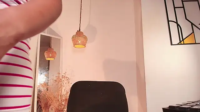 Ebonyswet  online show from December 2025 08:19:01 PM