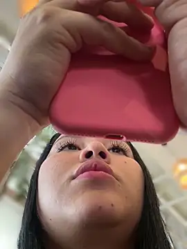 Vickybon online show from November 2025 08:13:02 PM