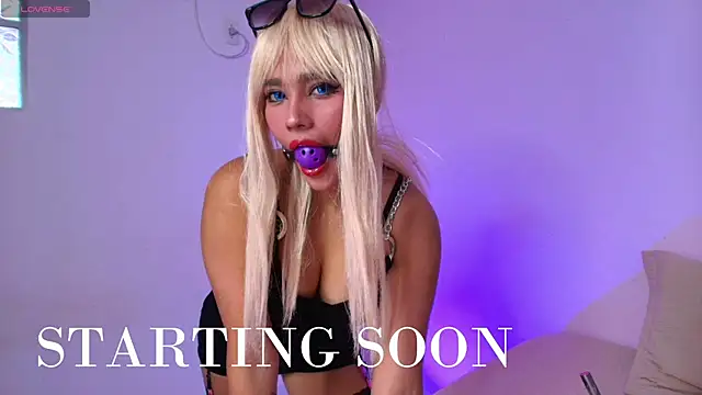 Aprilsweet2005 online show from March 2026 01:03:02 PM