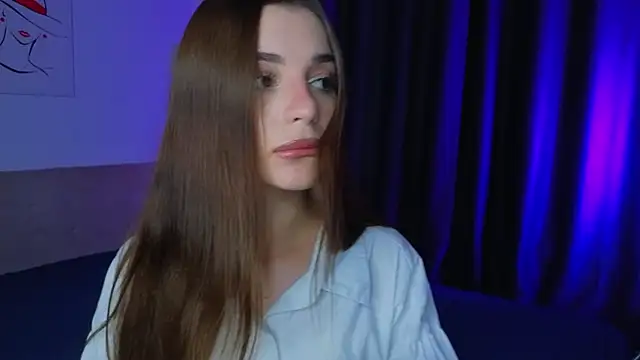 LauraHansil online show from May 2026 07:14:01 PM