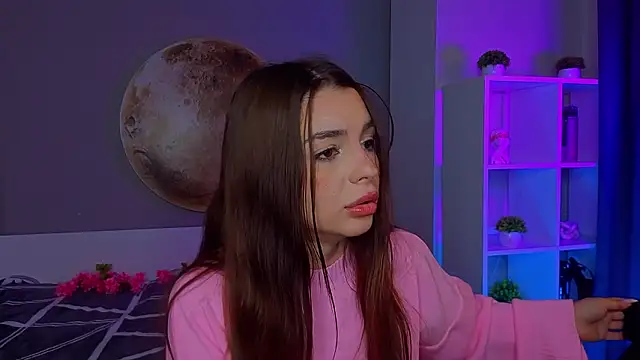 LauraHansil online show from March 2026 07:13:02 PM