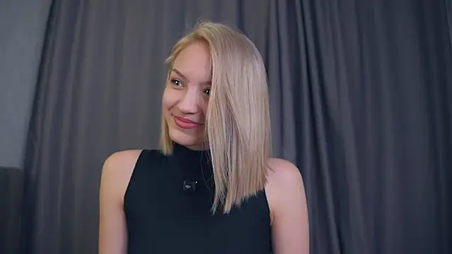 VetaManhardt online show from April 2026 11:00:02 PM