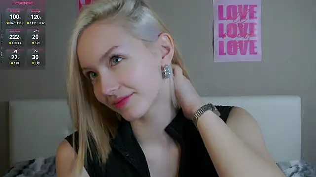 VetaManhardt online show from March 2026 11:32:01 PM