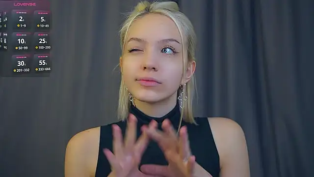 VetaManhardt online show from March 2026 10:44:01 PM