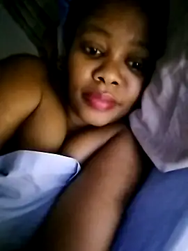 Fancy-Face26 online show from November 2025 10:24:01 PM