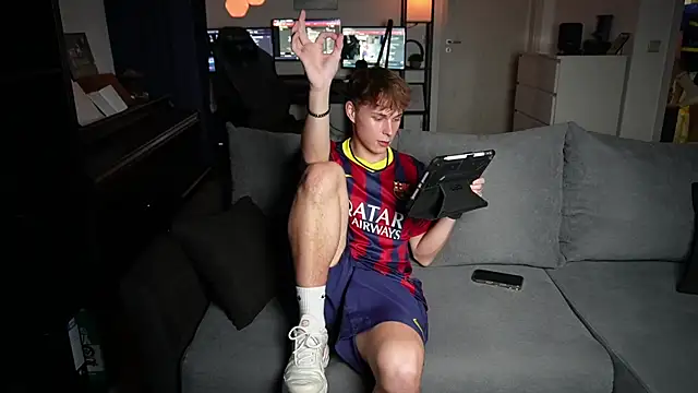 InnocentGuysOF online show from November 2025 06:22:01 PM