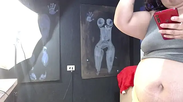 Snapshot of serenamystsh chatting on October 2025 08:28:02 PM serenamystsh online show from October 2025 08:28:02 PM