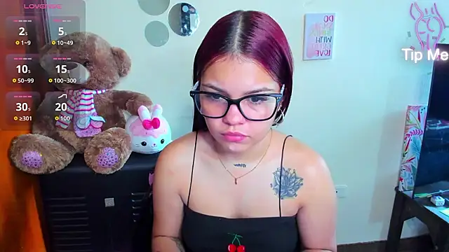 Emma boo online show from March 2026 02:32:02 PM