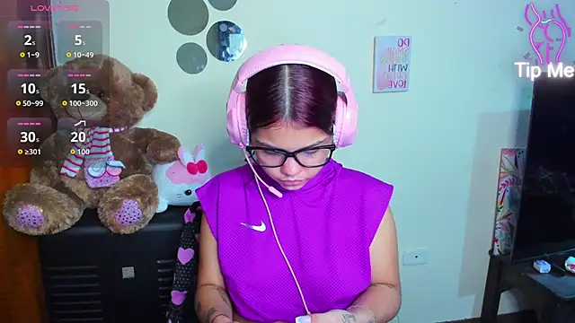 Emma boo online show from March 2026 02:53:01 PM