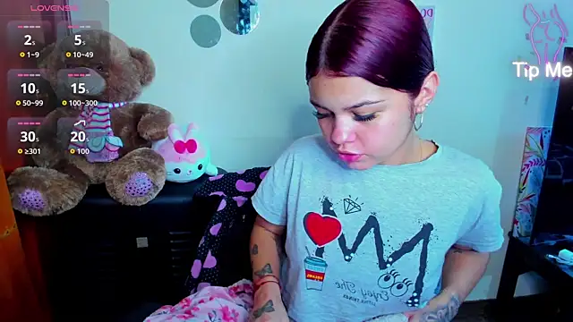 Emma boo online show from April 2026 03:30:02 PM