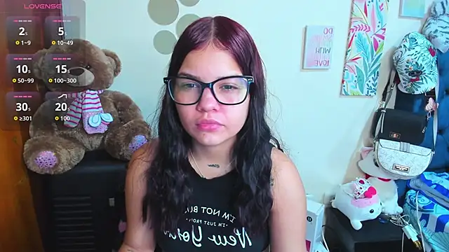 Emma boo online show from December 2025 02:20:01 PM