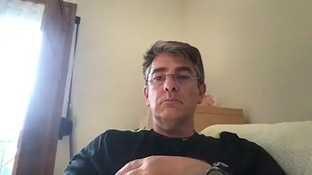 miangelpt online show from April 2026 03:40:01 PM