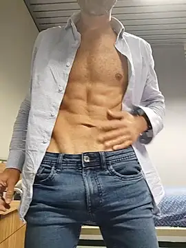 panco pillo online show from November 2025 05:40:01 PM