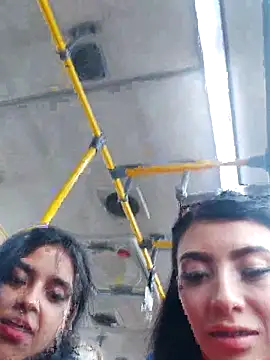 Moon And Sunn online show from November 2025 11:32:02 AM