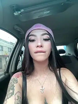 Moon And Sunn online show from March 2026 08:01:02 PM