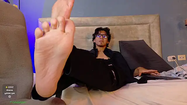 kane del toro online show from November 2025 02:01:03 AM