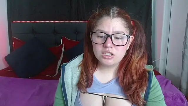 Alexaa xx online show from November 2025 02:37:01 AM