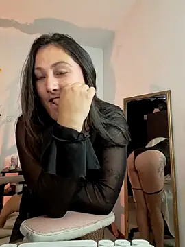 Amelia08 online show from November 2025 03:06:02 PM