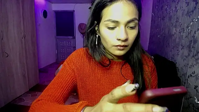 Snapshot of Samara_Homescapes chatting on July 2026 04:18:02 AM Samara Homescapes online show from July 2026 04:18:02 AM