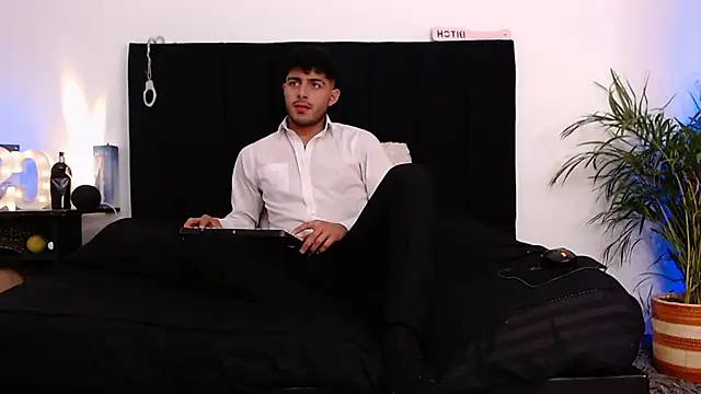 jaiden thoner online show from November 2025 05:12:02 AM