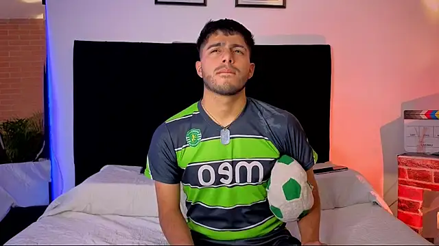 Snapshot of jaiden_thoner chatting on January 2026 10:43:02 AM jaiden thoner online show from January 2026 10:43:02 AM