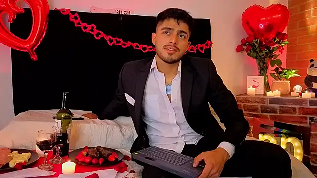 Snapshot of jaiden_thoner chatting on February 2026 05:18:01 AM jaiden thoner online show from February 2026 05:18:01 AM