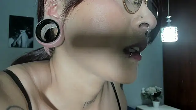 sexynova 93 online show from February 2026 07:38:01 PM