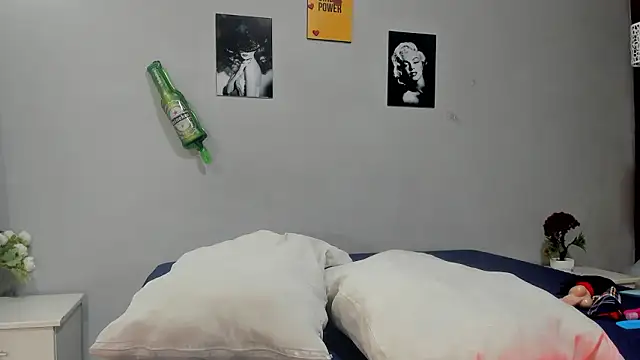 sexynova 93 online show from March 2026 07:45:02 PM