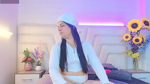 lissa Whitte online show from December 2025 01:22:02 PM