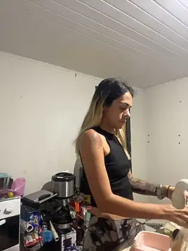 sabrinaneves online show from June 2026 10:21:02 PM