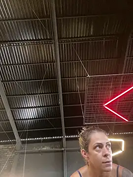 sabrinaneves online show from February 2026 02:06:02 PM