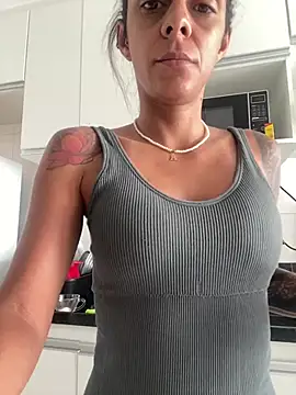 sabrinaneves online show from March 2026 12:27:02 PM