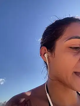 sabrinaneves online show from March 2026 11:03:01 AM