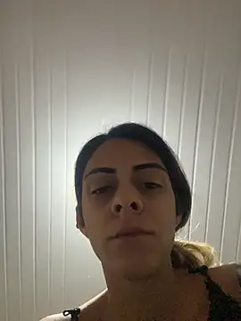 sabrinaneves online show from June 2026 03:33:01 PM