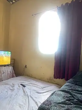 sabrinaneves online show from April 2026 03:18:01 PM