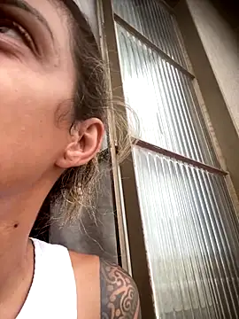 sabrinaneves online show from January 2026 06:11:01 PM