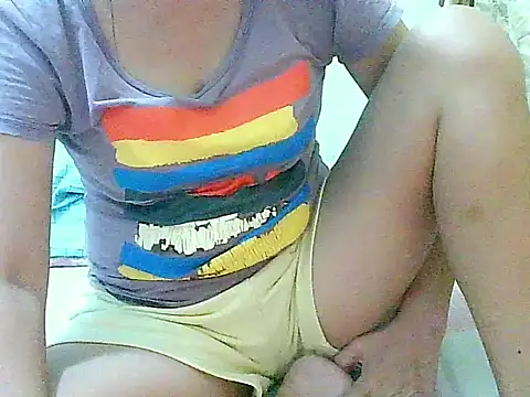 Snapshot of nhicole4u chatting on November 2025 01:11:02 PM nhicole4u online show from November 2025 01:11:02 PM