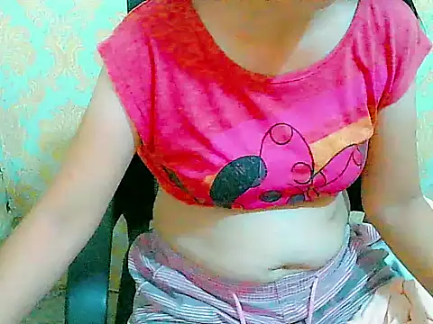 Snapshot of nhicole4u chatting on October 2025 12:46:01 PM nhicole4u online show from October 2025 12:46:01 PM