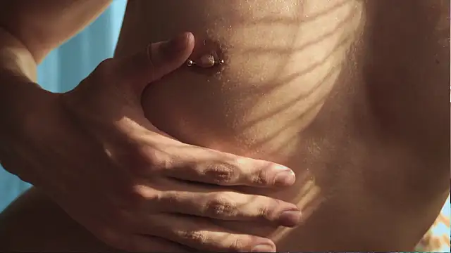 estmonnn online show from March 2026 09:00:02 PM