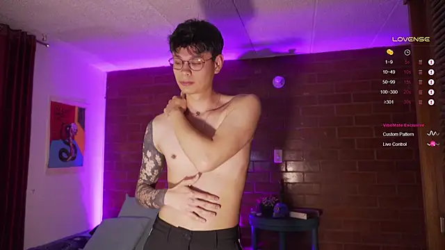 estmonnn online show from January 2026 12:36:02 AM