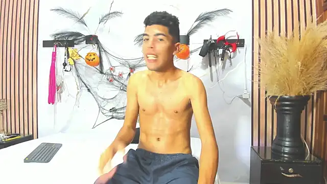 tomy hotboy online show from October 2025 03:38:01 AM