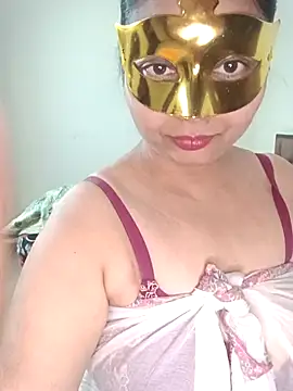 Snapshot of Naughty-Nancy chatting on December 2025 04:17:02 PM Naughty-Nancy online show from December 2025 04:17:02 PM