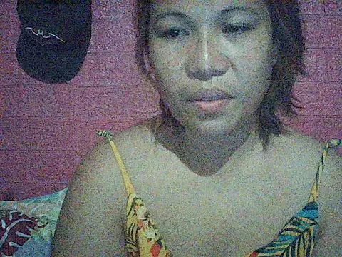 Snapshot of sweet_buncandy chatting on July 2026 06:18:01 PM sweet buncandy online show from July 2026 06:18:01 PM