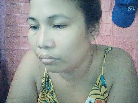 Snapshot of sweet_buncandy chatting on June 2026 12:32:02 AM sweet buncandy online show from June 2026 12:32:02 AM