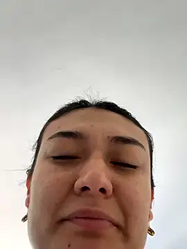 Im-Lola online show from January 2026 06:22:01 PM