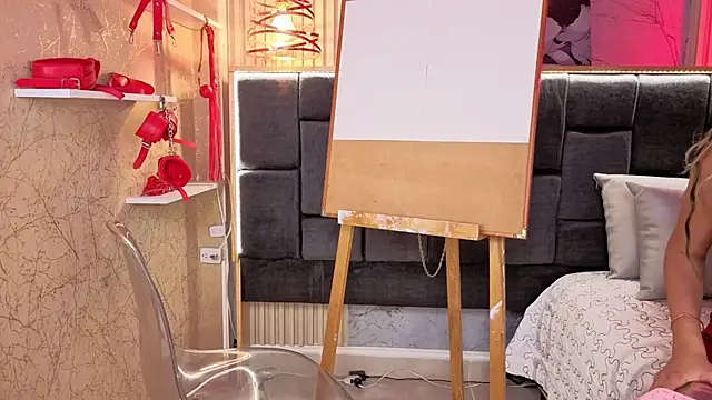 Im-Lola online show from January 2026 08:56:01 PM